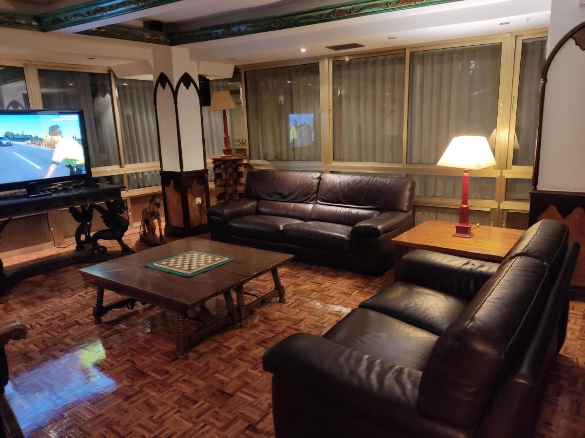 Hotel Julia Aranda de Duero Eksteriør bilde